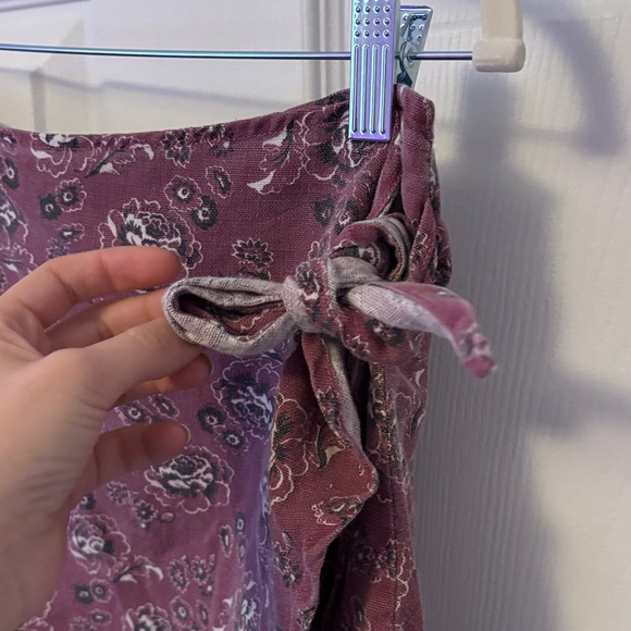 Abercrombie & Fitch Asymmetrical Skirt - Burgundy Floral - Picture 5 of 6